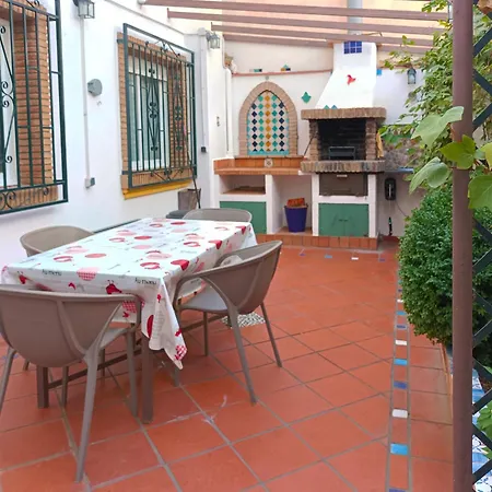 Casa De La Portuguesa, Bonita Terraza Con Barbacoa بيت للعطل